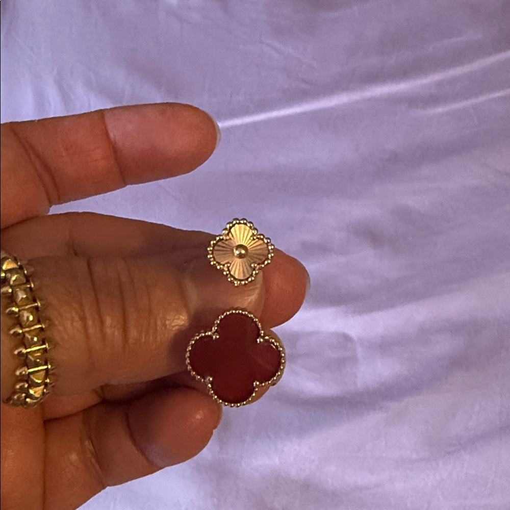 18K Rose Gold Carnelian Alhambra Between the Finger Ring - Picture 4 of 5